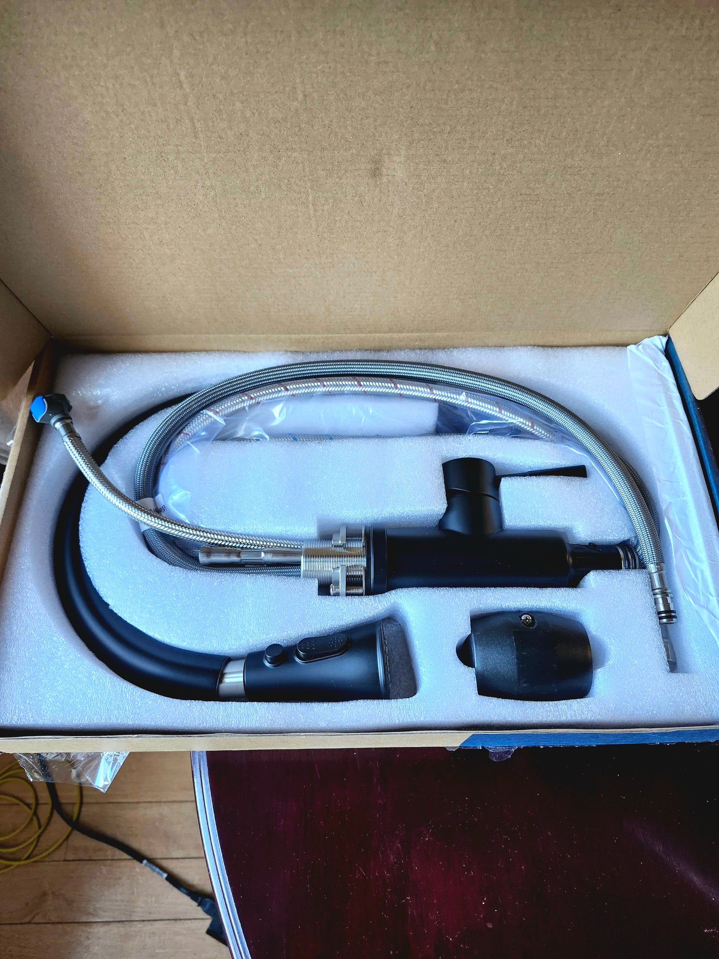PHICHI Matte Black Kitchen Faucet